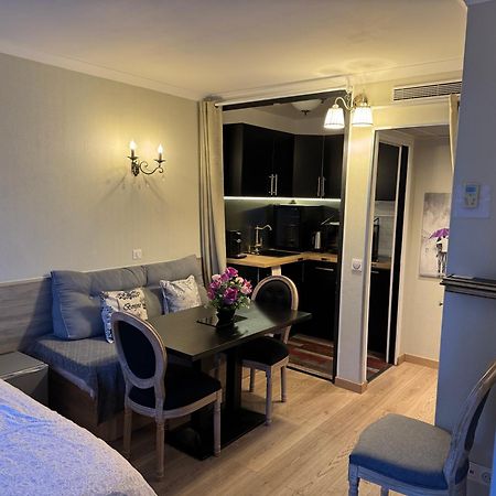 Altamira Aparthotel Issy-les-Moulineaux Exterior photo