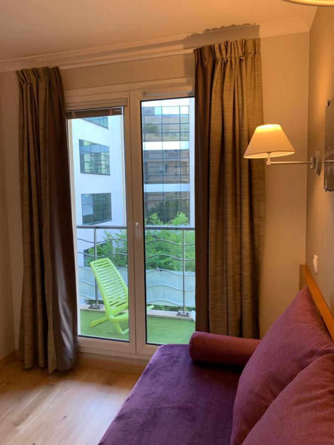 Altamira Aparthotel Issy-les-Moulineaux Exterior photo