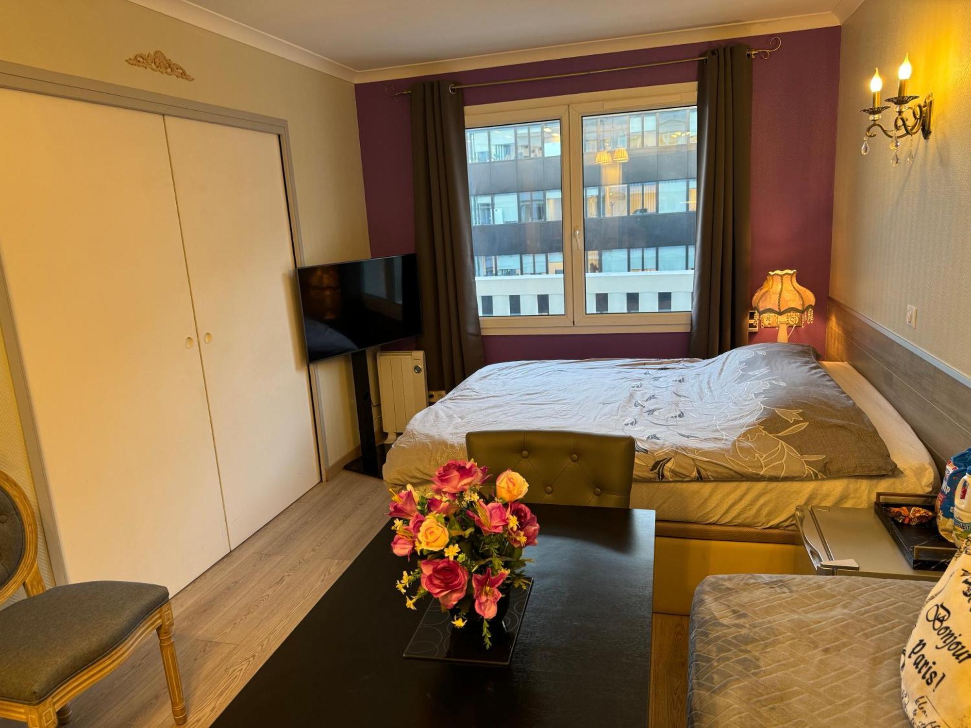 Altamira Aparthotel Issy-les-Moulineaux Exterior photo